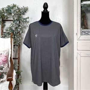 3/$25 Umbro Contrast Trim Gray Short Sleeve T-Shirt Size XL